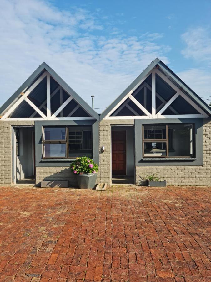 Livingwaters Self-Catering Accommodation Ermelo Exterior photo