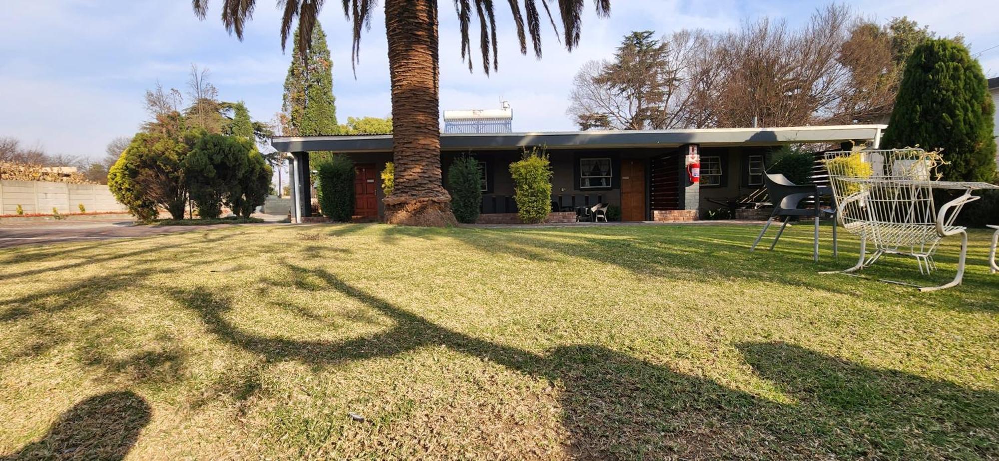 Livingwaters Self-Catering Accommodation Ermelo Exterior photo